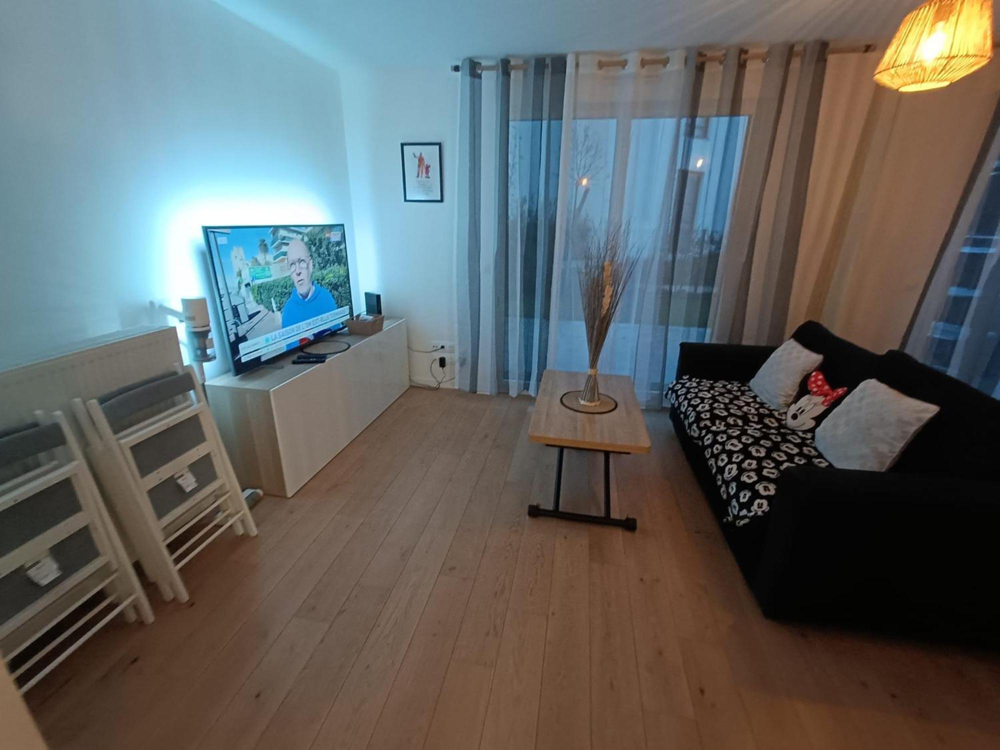 Disney - Paris 5 Min De Disney - Pk Prive Gratuit - 4 Personnes - Terrasse Jardin Chessy  Bagian luar foto