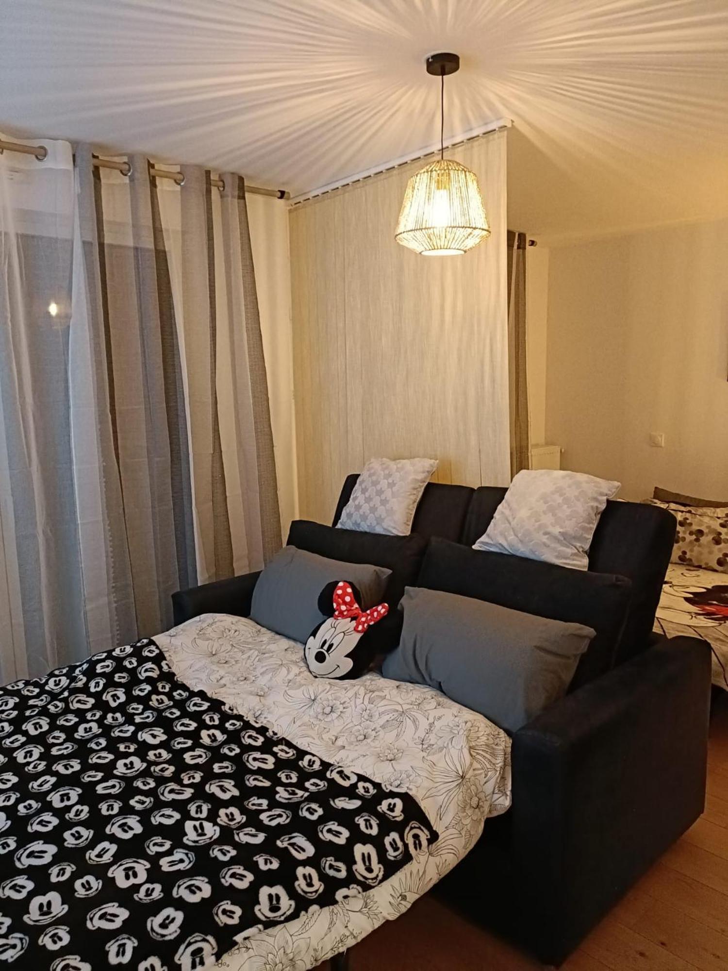 Disney - Paris 5 Min De Disney - Pk Prive Gratuit - 4 Personnes - Terrasse Jardin Chessy  Bagian luar foto