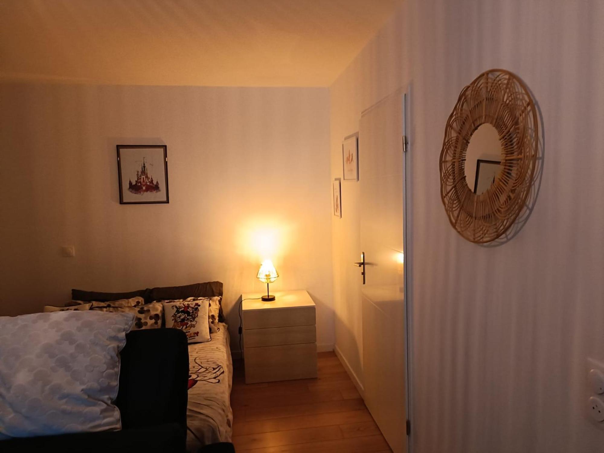 Disney - Paris 5 Min De Disney - Pk Prive Gratuit - 4 Personnes - Terrasse Jardin Chessy  Bagian luar foto