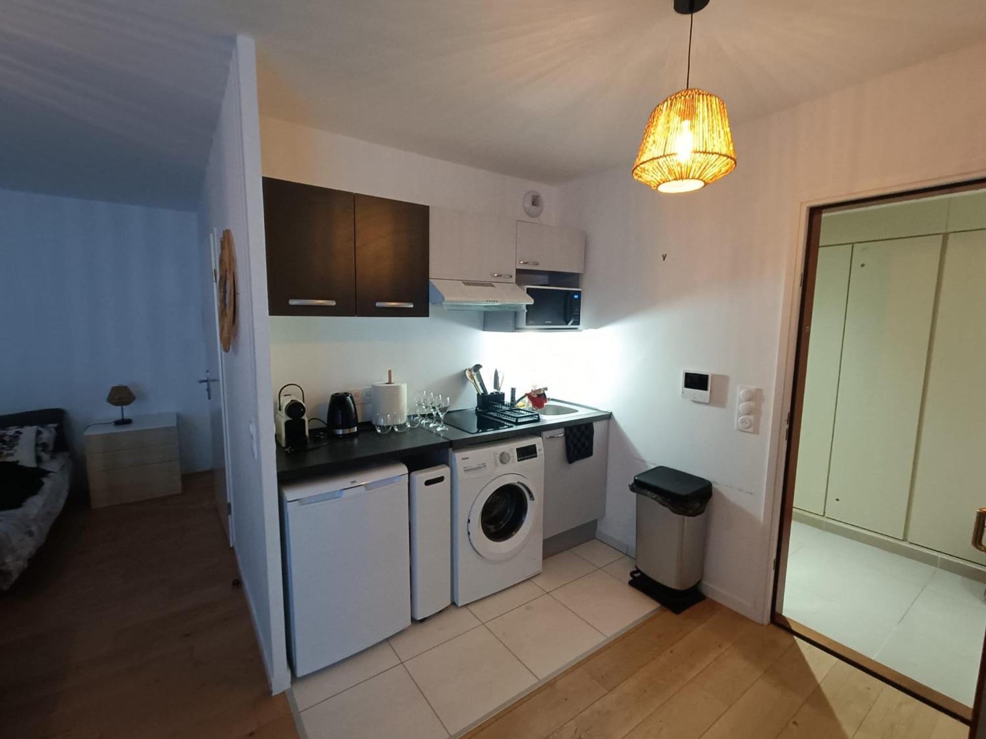Disney - Paris 5 Min De Disney - Pk Prive Gratuit - 4 Personnes - Terrasse Jardin Chessy  Bagian luar foto
